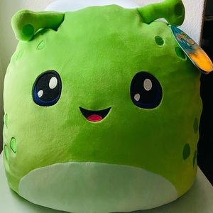 16”Squishmallow Finn the Green Alien